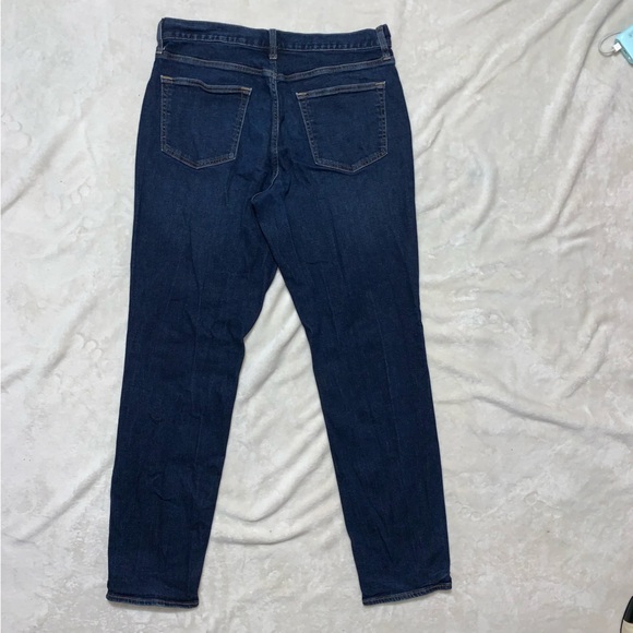 Old Navy Like New Athletic Taper Fit Denim Jeans size 34/34 - Picture 7 of 8